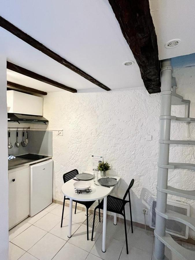 Studio En Duplex La Roquebrussanne Kültér fotó