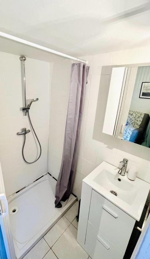 Studio En Duplex La Roquebrussanne Kültér fotó